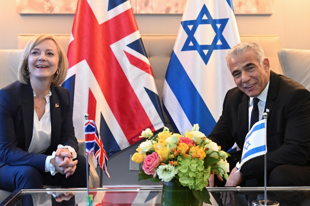 UK PM meets Israel's caretaker leader Yair Lapid